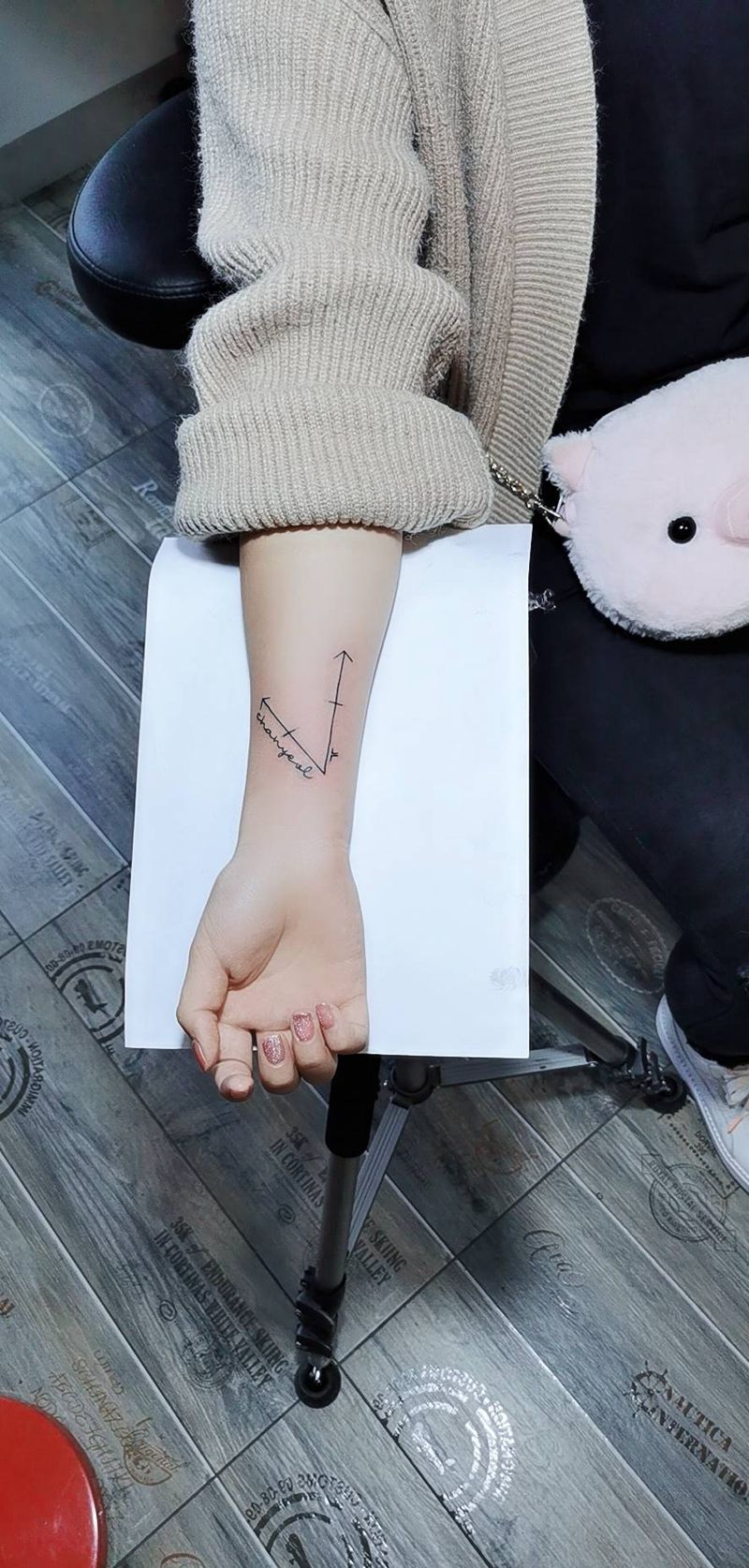 小清新纹身图片_手臂点刺纹身图案