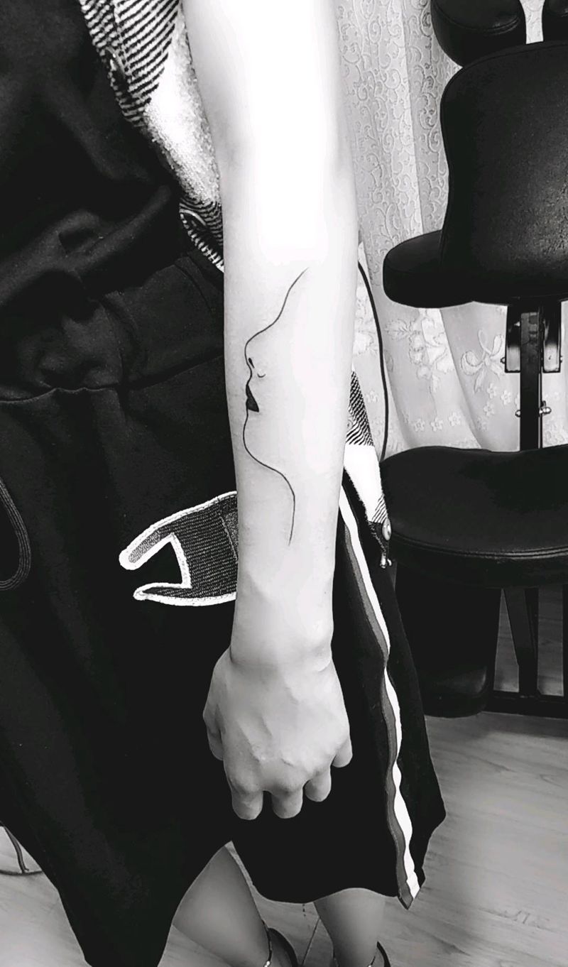 小清新纹身图片_手臂图腾几何纹身图案