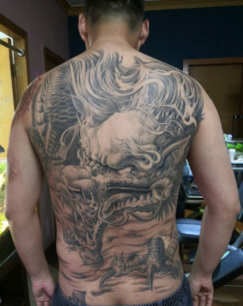 龙佑中华纹身图片_背部新传统纹身图案