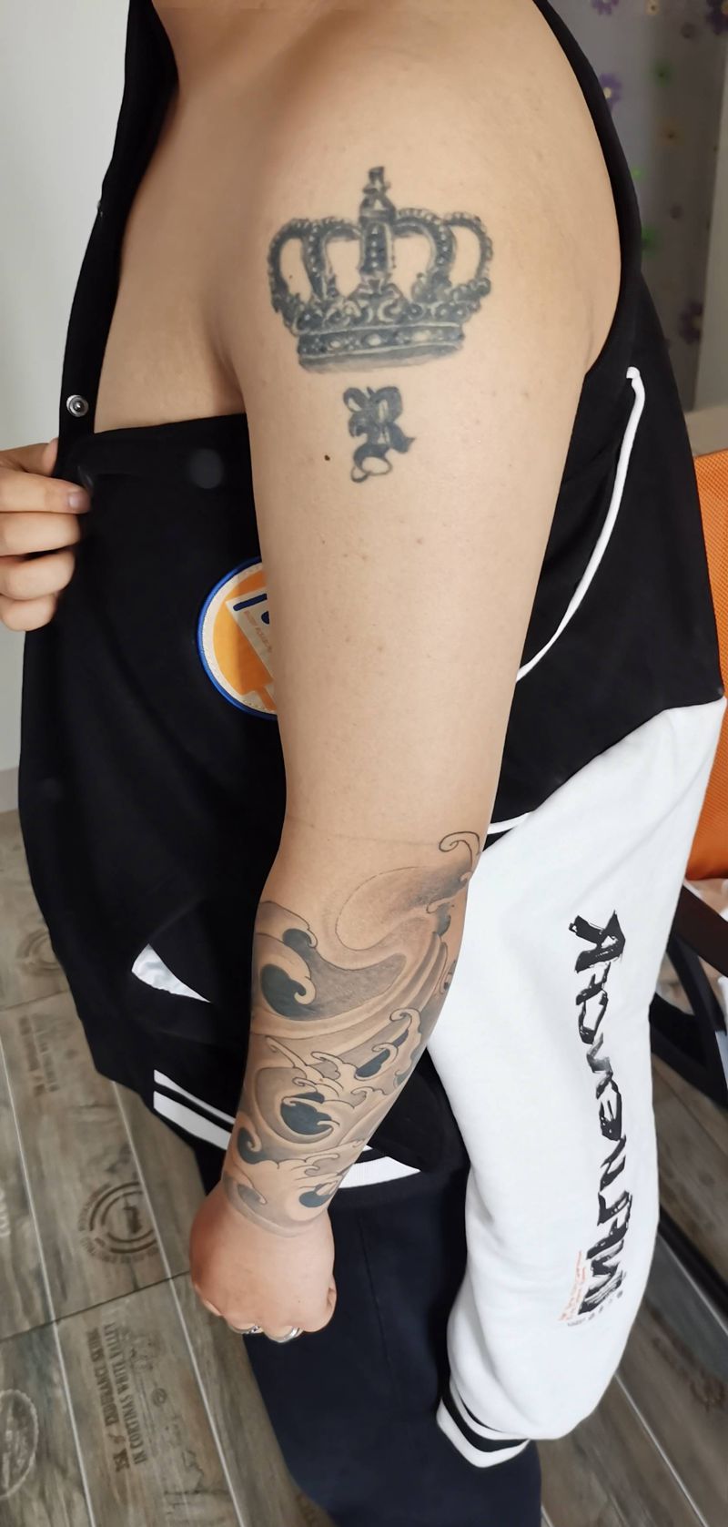 浪花  花臂  遮盖纹身图片_手臂新传统纹身图案