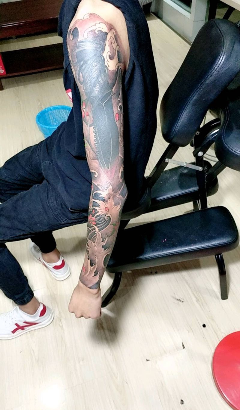 花臂纹身图片_手臂纹身图案