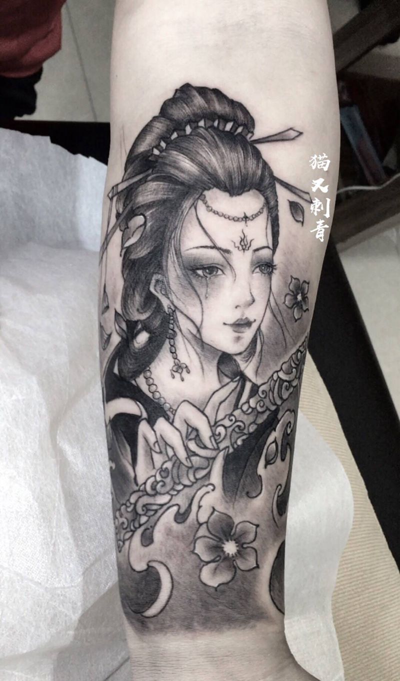 客带图稿修改添加纹身图片_手部老传统纹身图案