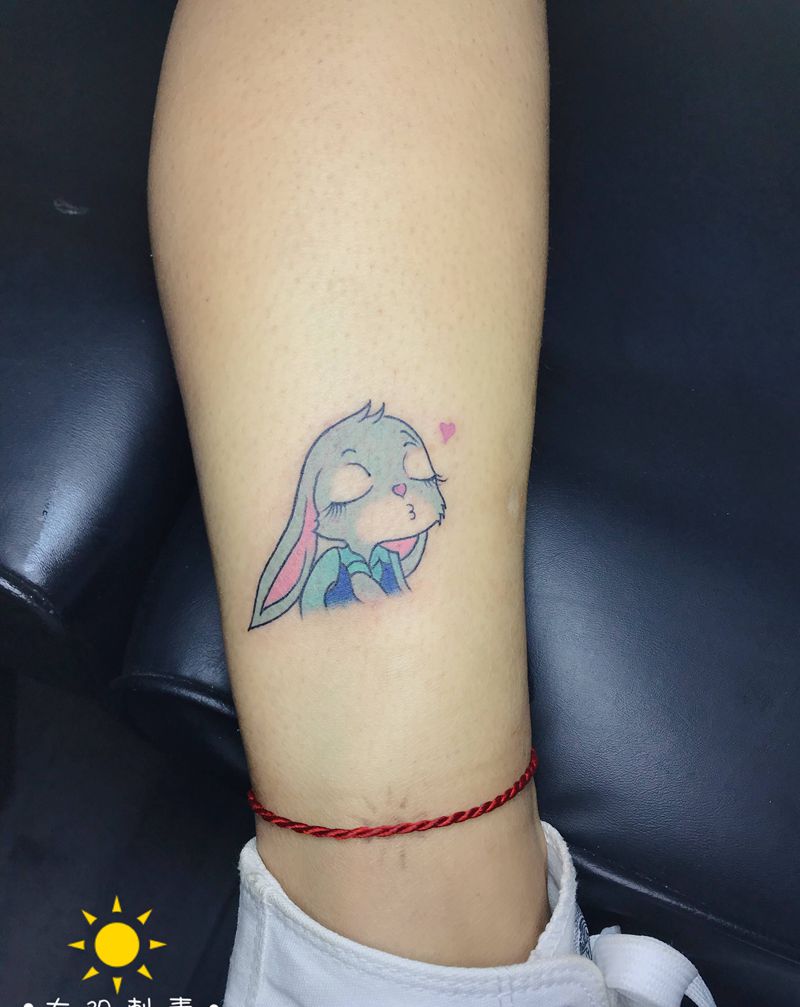 情侣小图纹身图片_腿部New School纹身图案