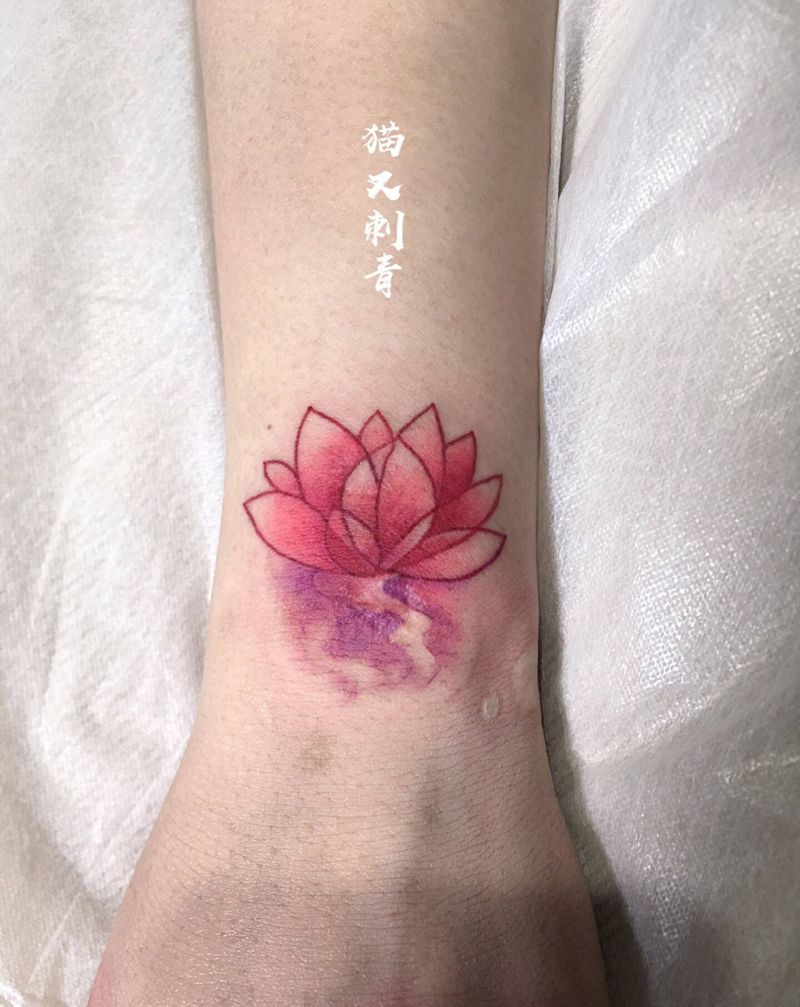 疤痕遮盖纹身图片_手部水彩纹身图案