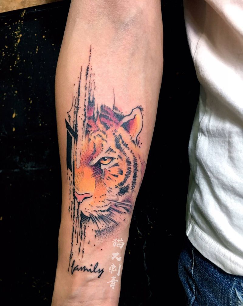 客带图修改设计纹身图片_手臂纹身图案