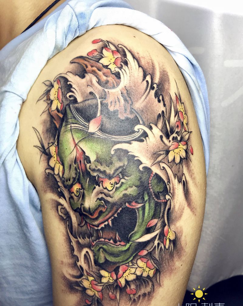 般若纹身图片_手部新传统纹身图案