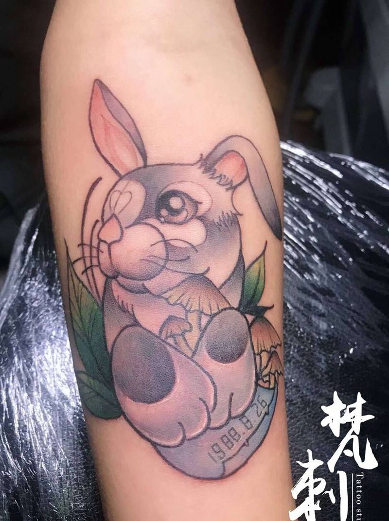 小灰兔纹身图片