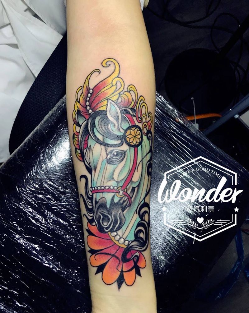 马儿！策马奔腾纹身图片