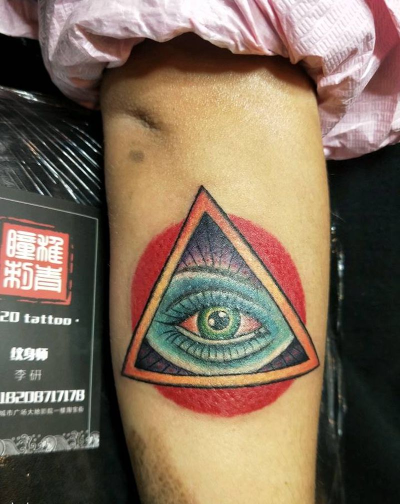 修改全视之眼纹身图片_手部Old School修改纹身图案