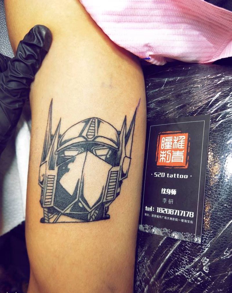 擎天柱logo纹身图片_手臂欧美人物成品插画纹身图案