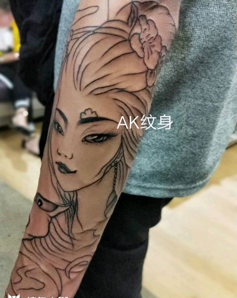 艺妓线条，下次上色。纹身图片_手臂传统人物插画纹身图案