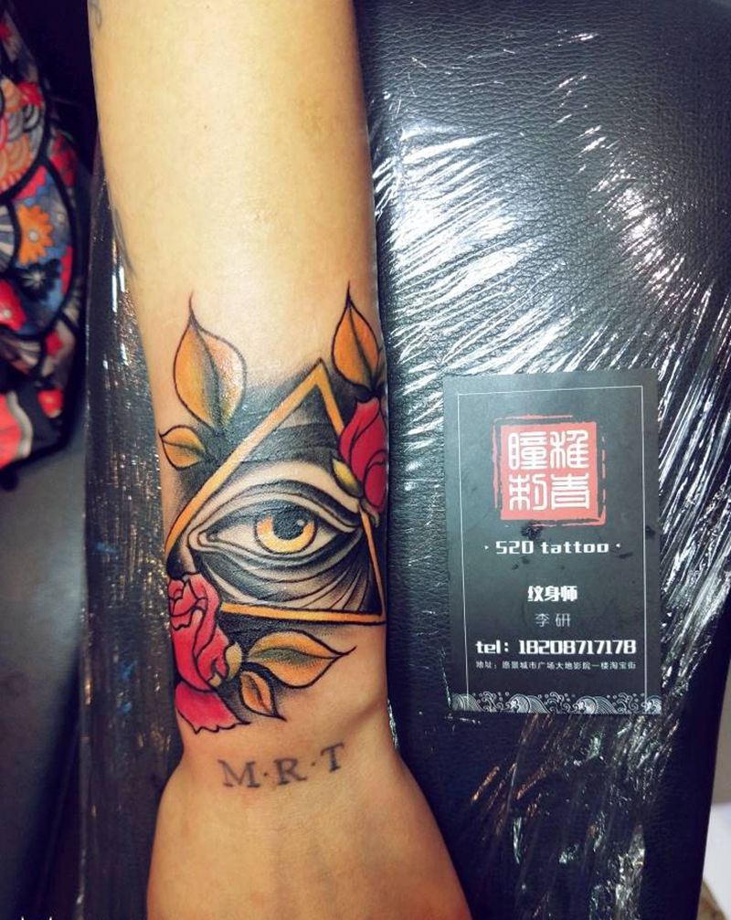 全视之眼上帝之眼纹身图片_手臂手部欧美宗教old 成品手稿纹身图案