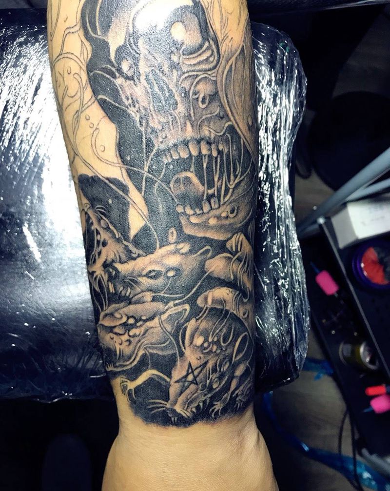 暗黑花臂未完纹身图片