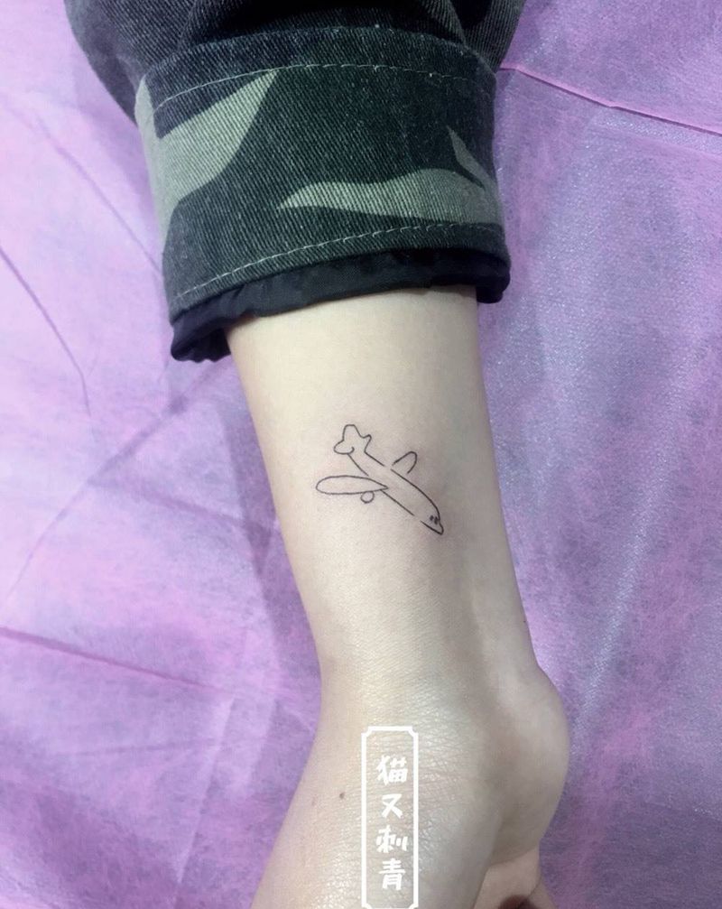 小飞机纹身图片