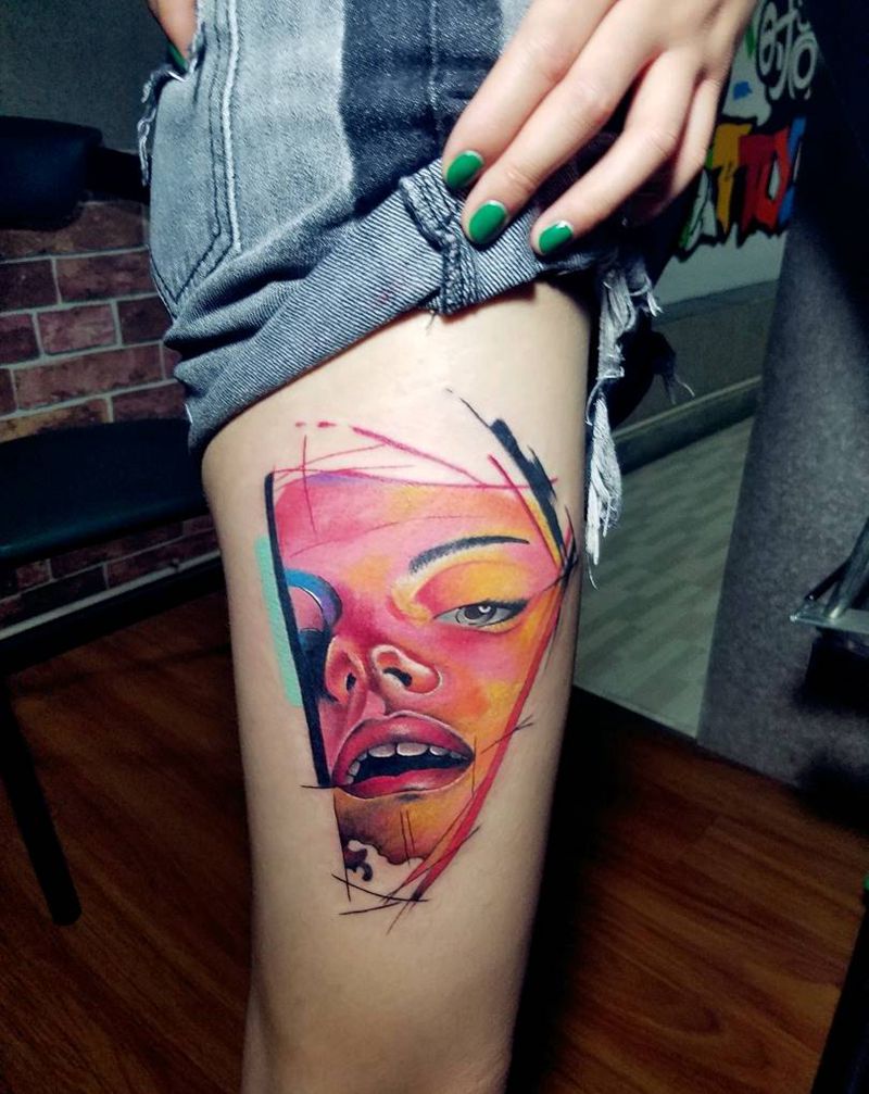 傲视的脸庞纹身图片