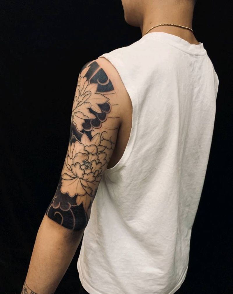 半花臂进度纹身图片_手臂老传统纹身图案