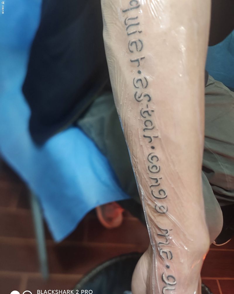 立体字，葡萄牙文纹身图片_手部纹身图案