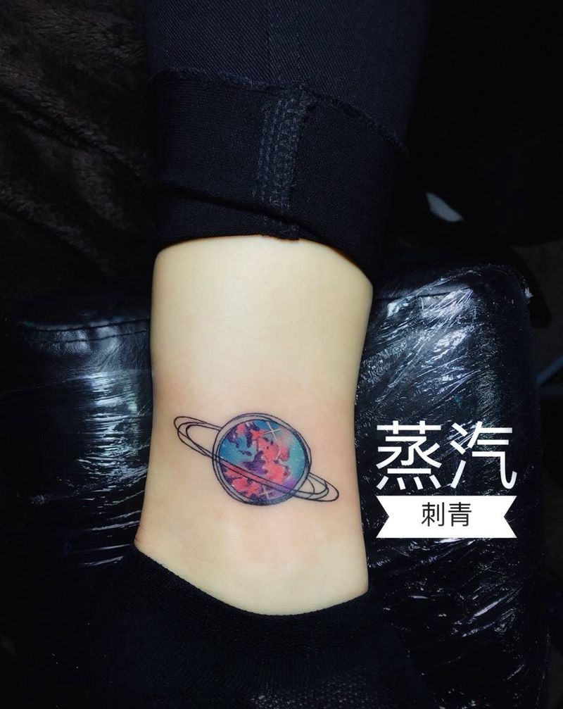小星球纹身图片