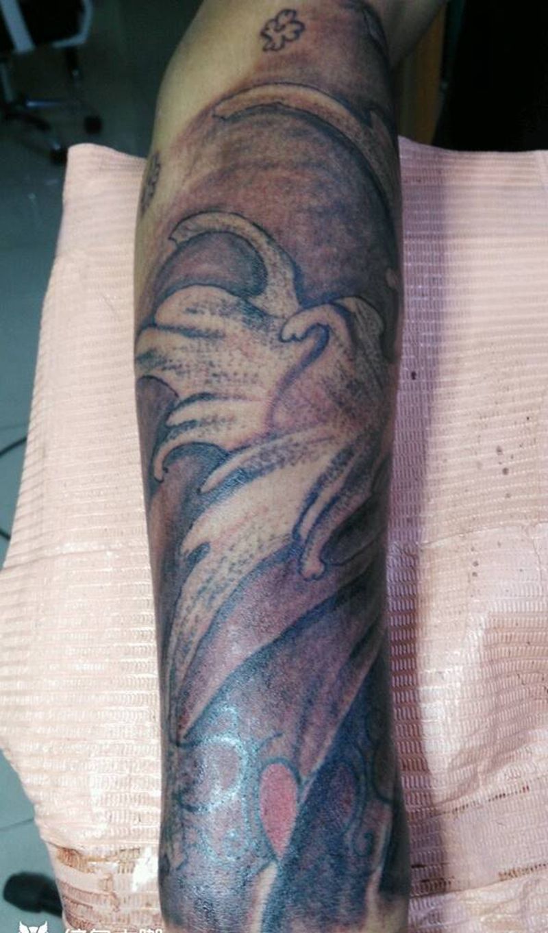 浪纹身图片_新传统纹身图案