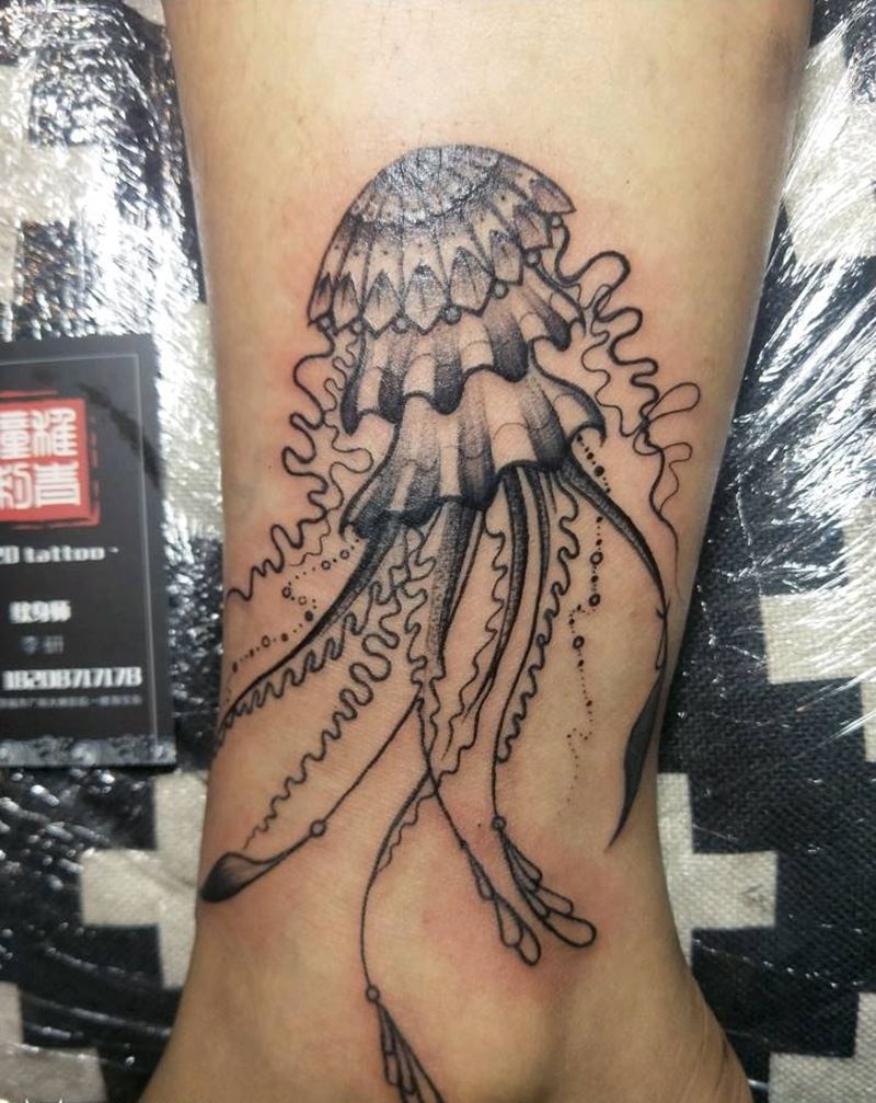 点刺水母纹身图片