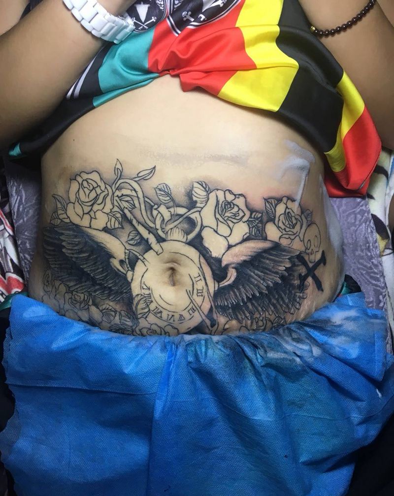 欧美，覆盖妊辰纹，未完成纹身图片