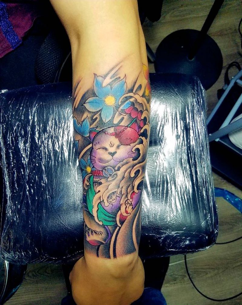 招财猫纹身图片