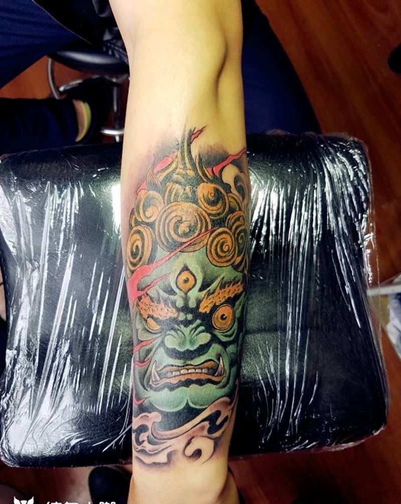 彩色大黑天纹身图片