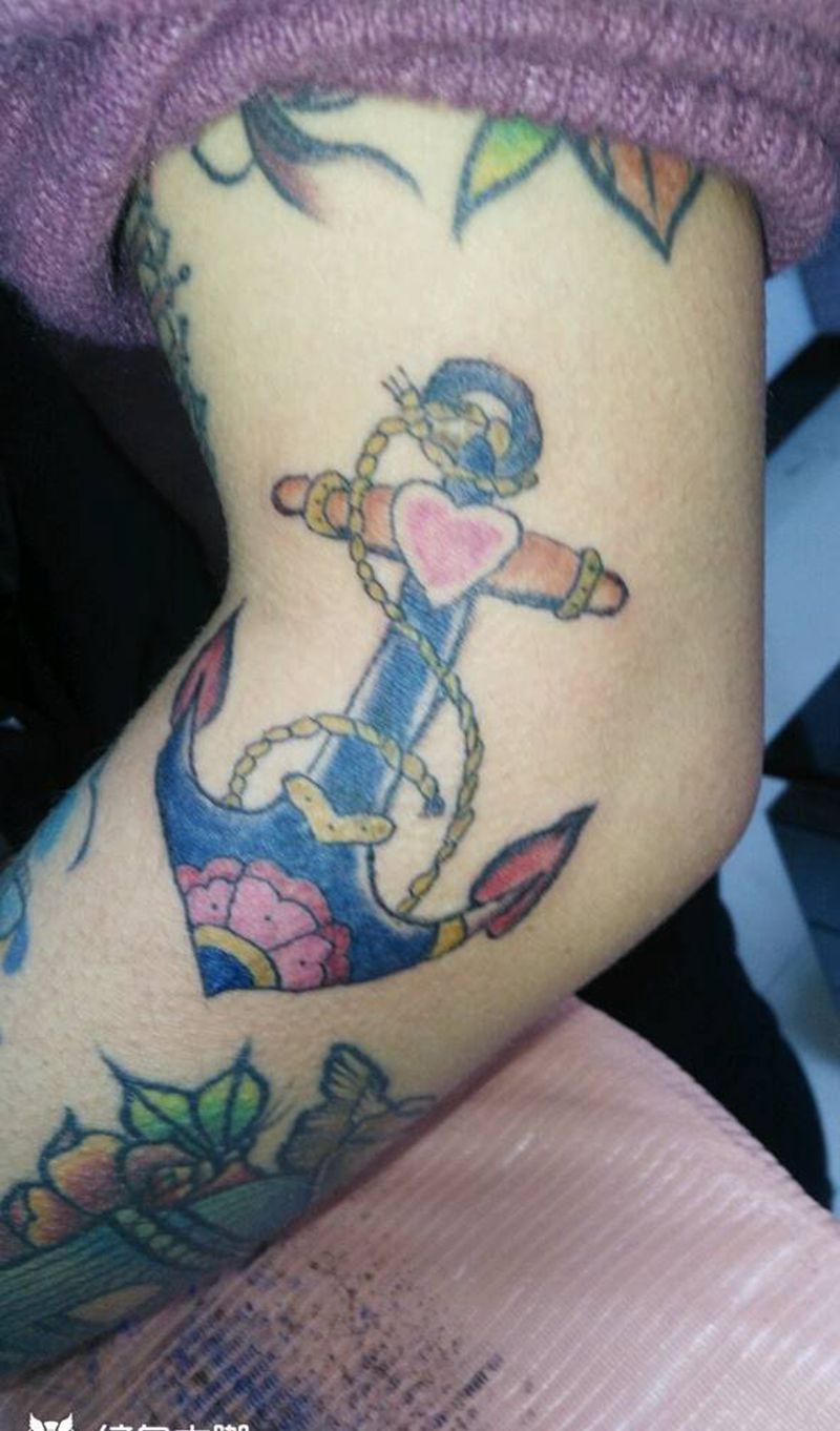 船锚纹身图片_New School纹身图案