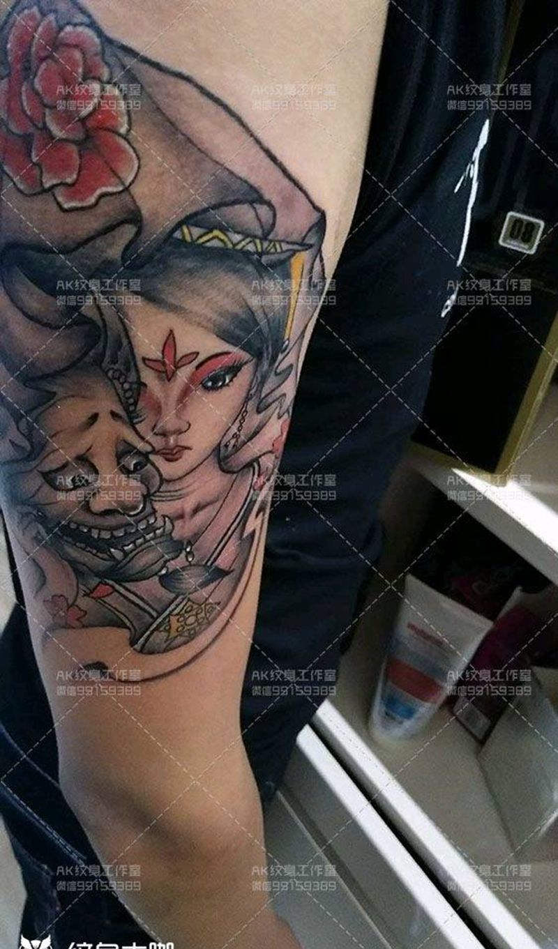 面具般若艺妓纹身图片_手臂传统成品手稿纹身图案