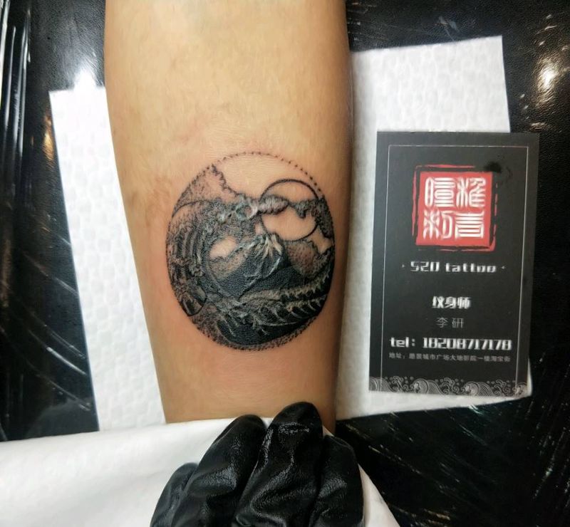 点刺神奈川纹身图片_手部手臂点刺遮盖疤痕纹身图案