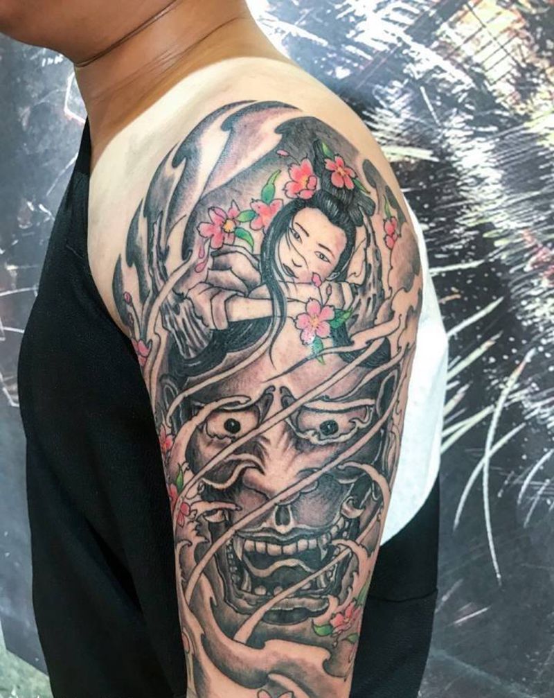 花絮纹身图片_手臂手部新传统老传统纹身图案