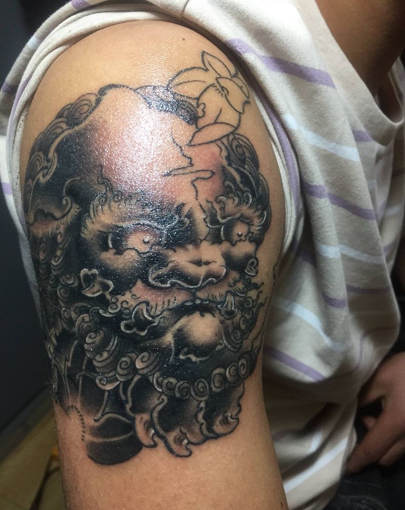 唐狮纹身图片_手臂新传统纹身图案