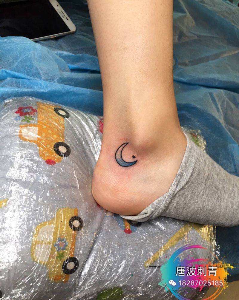 小清新纹身图片_脚部水彩纹身图案