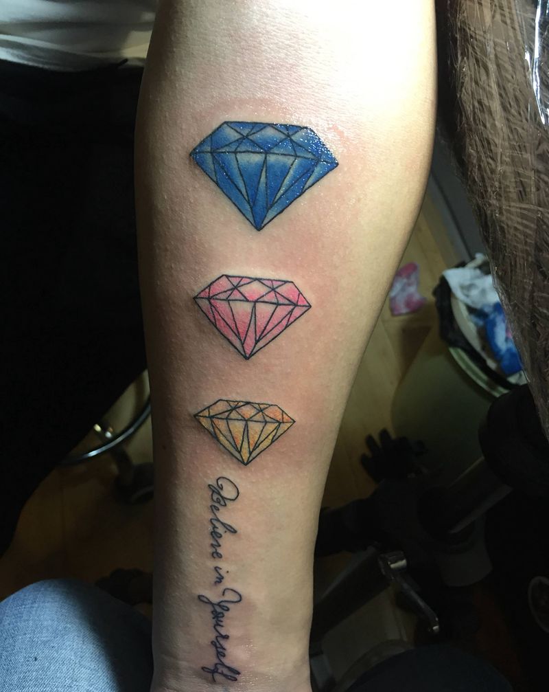 钻石纹身图片_手臂纹身图案