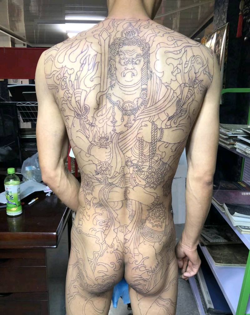大满背纹身图片