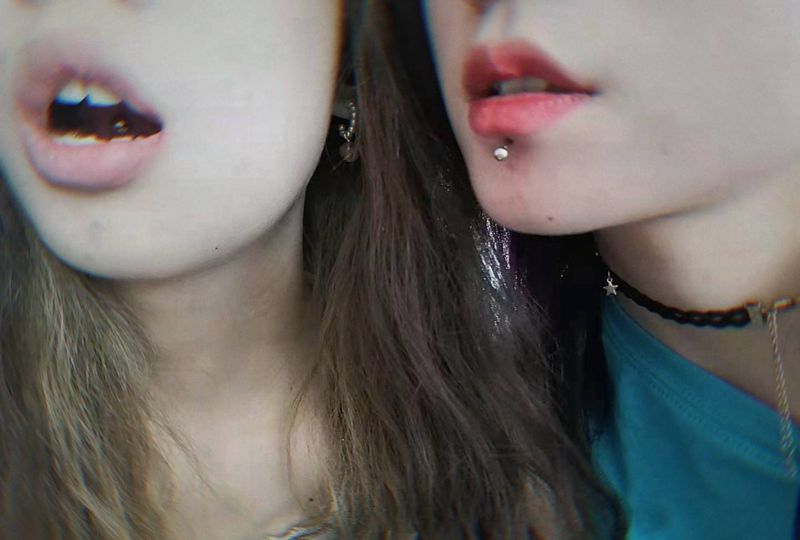 唇钉•舌钉纹身图片_穿刺纹身图案