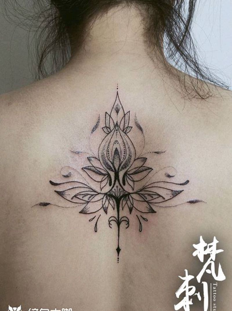 原创梵花纹身图片_背部点刺梵花纹身图案