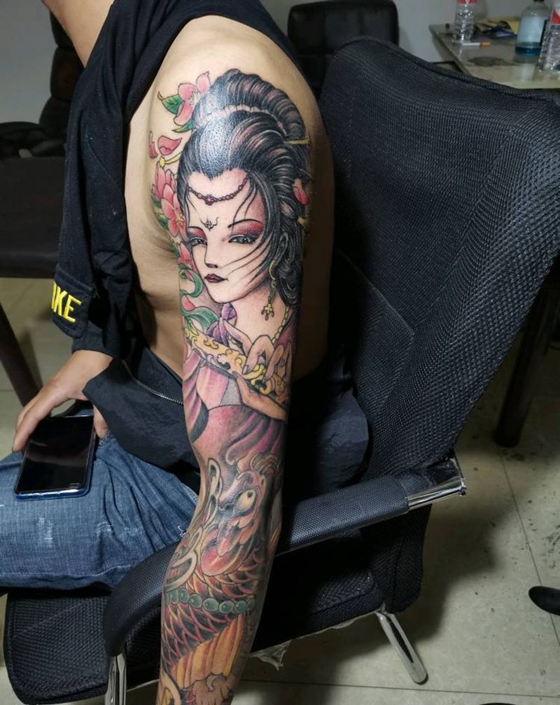 花臂纹身图片_手臂新传统纹身图案