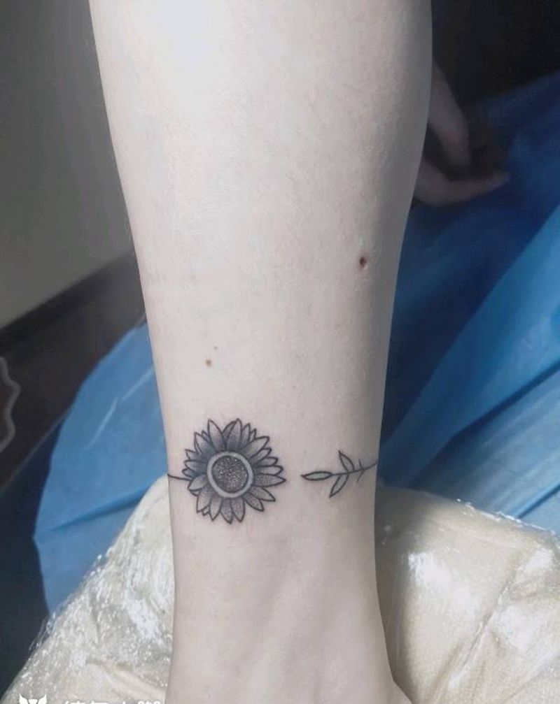 脚环纹身图片_脚部纹身图案