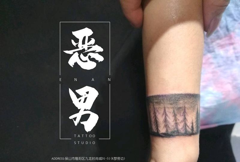 遮盖纹身图片_手部欧美写实风景纹身图案