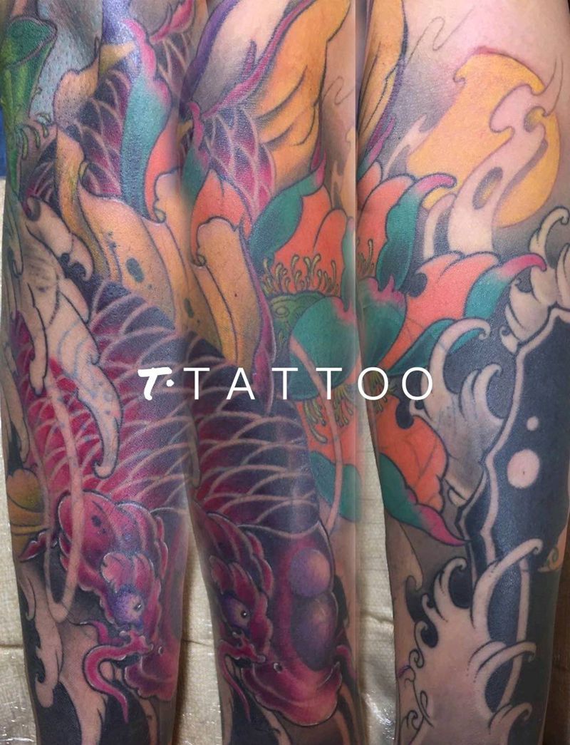 鲤鱼纹身图片_手臂新传统纹身图案