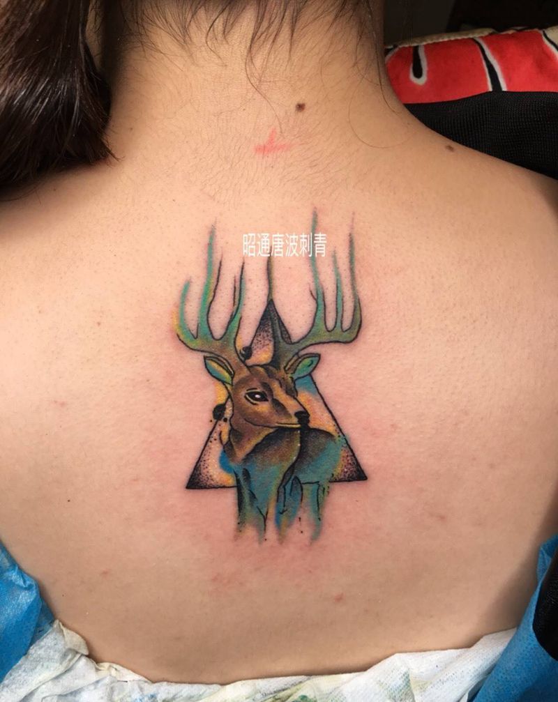 鹿纹身图片