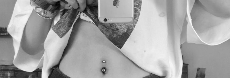 脐钉纹身图片_腹部穿刺纹身图案