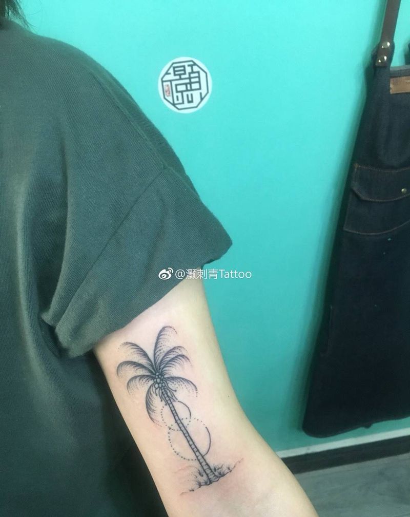 椰子树纹身图片
