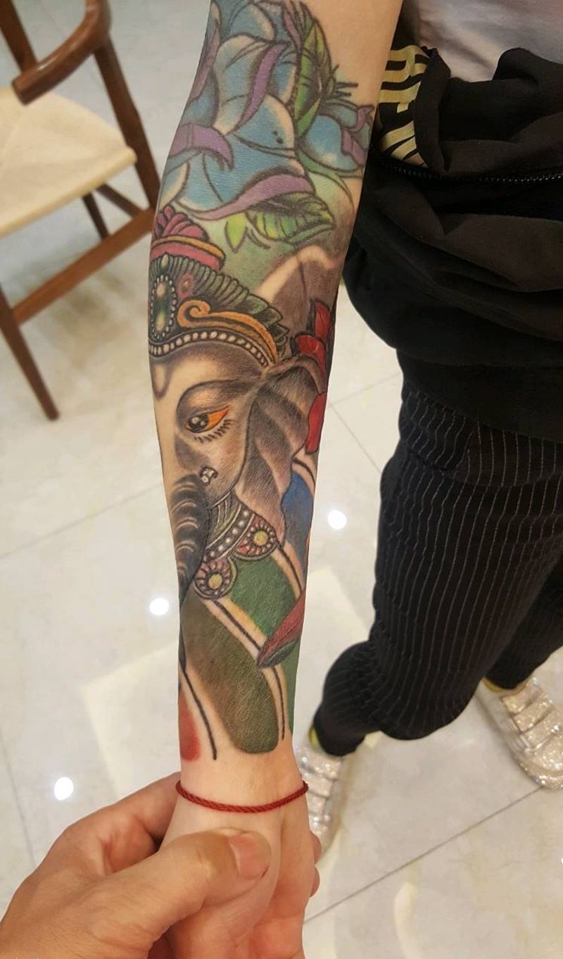 美人象纹身图片