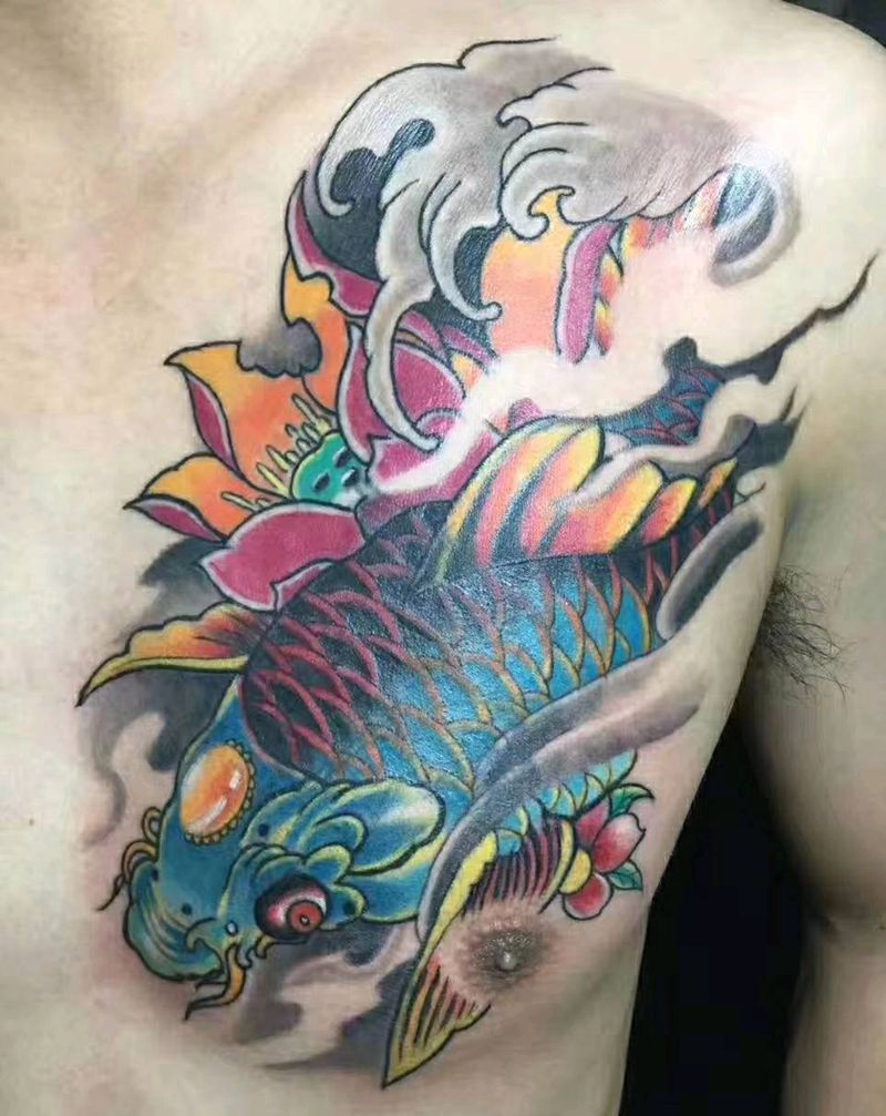 重彩鱼遮盖纹身图片