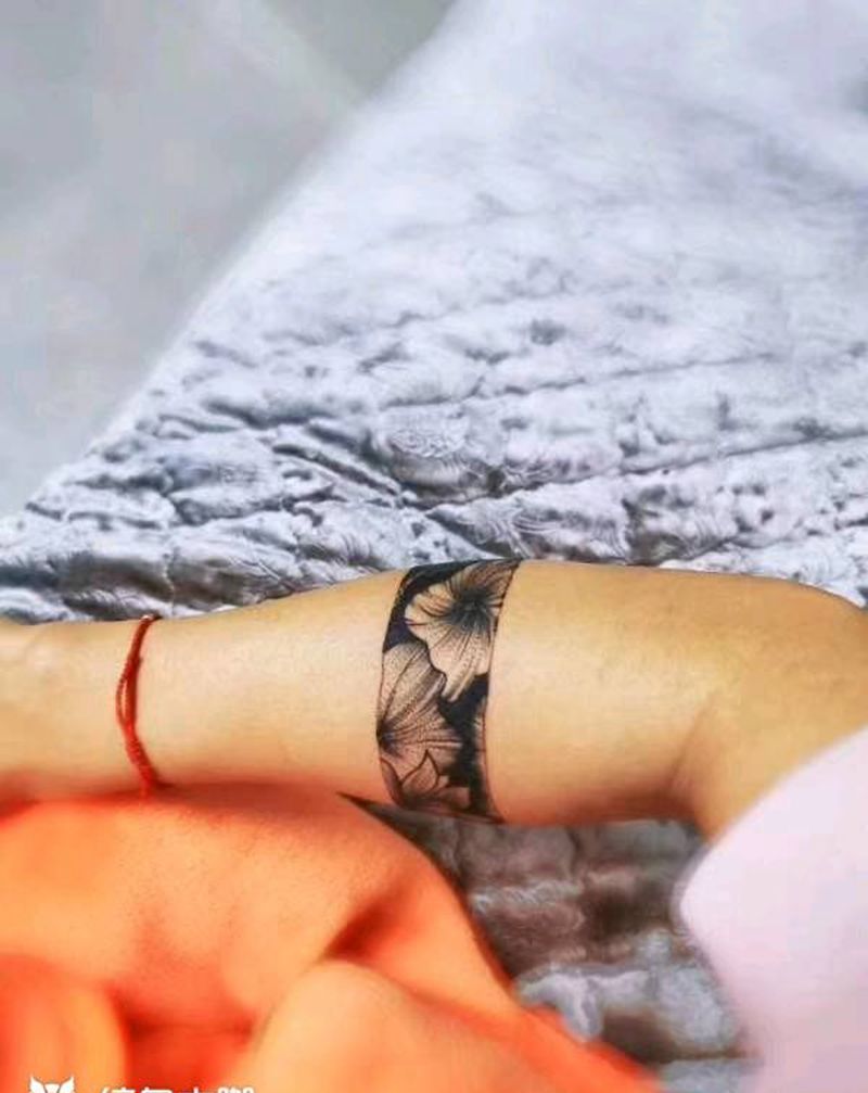 臂环纹身图片_手臂纹身图案