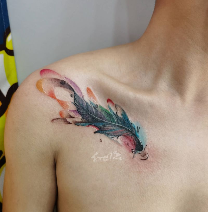 修改羽毛纹身图片_肩部水彩水墨纹身图案