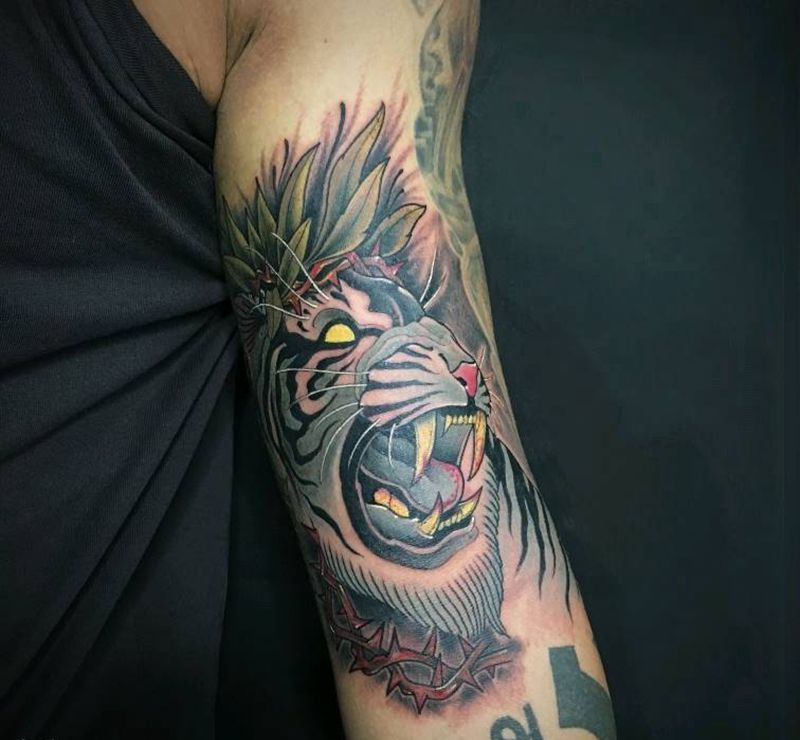 老虎纹身图片_手臂New School纹身图案
