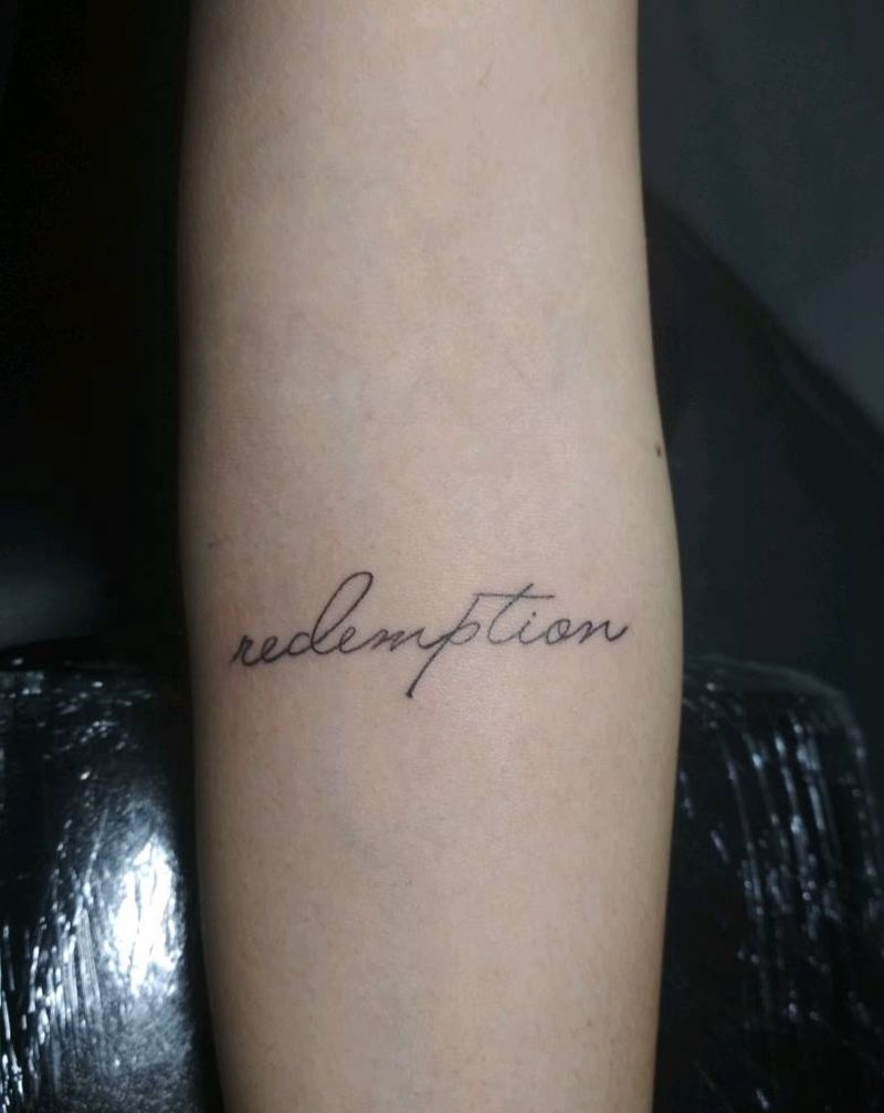 字纹身图片_手部花体字字母英文纹身图案